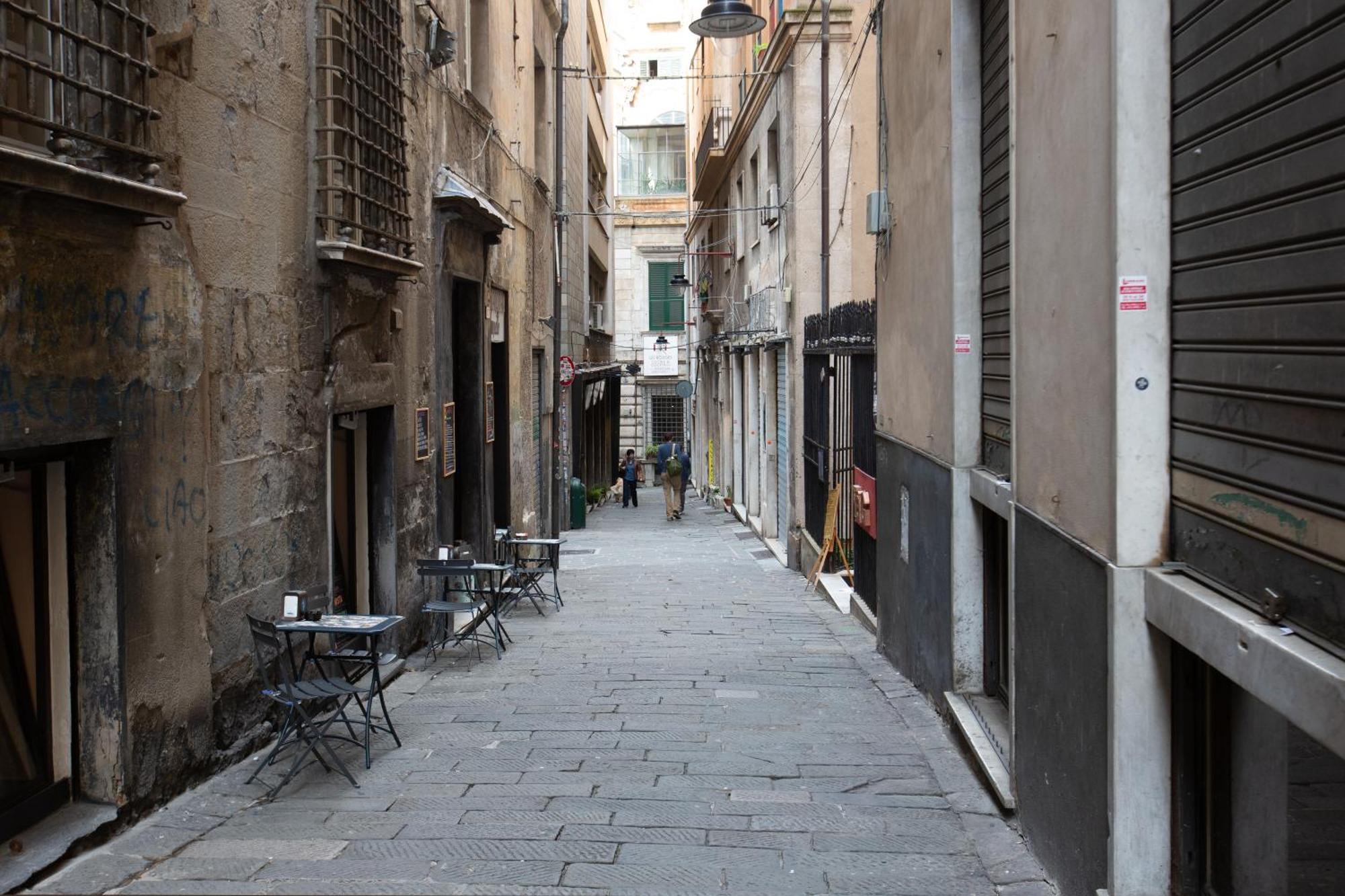 Отель Le Caravelle Centro Storico Genova Экстерьер фото